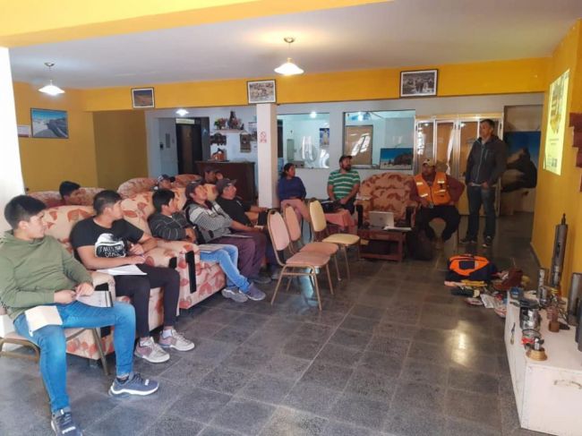 Curso de capacitación de asistente de perforación.